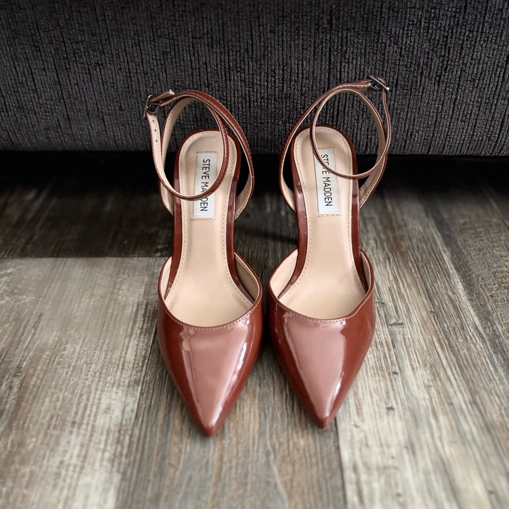 Steve Madden Brown Patent Pointed-Toe Ankle Strap Heels